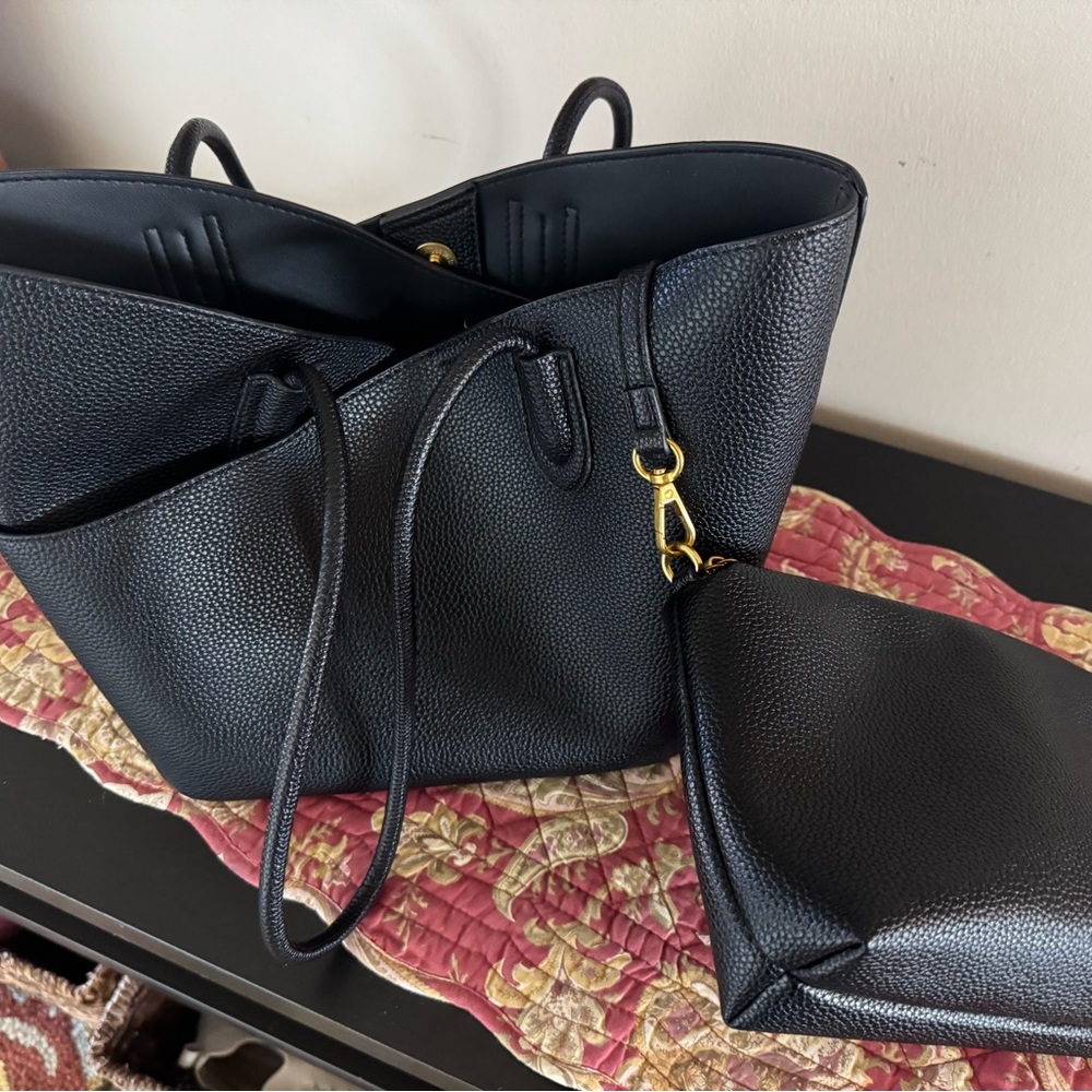 Classic Black Pebbled Tote with Removable Pouch